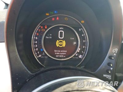 Zdjęcie 9 z 12 samochodu: 2015 FIAT 500 SPORT VIN:3C3CFFBR9FT550422 - miniatura