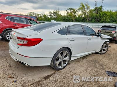 Trzecie zdjęcie samochodu z tyłu: 2018 HONDA ACCORD TOURING VIN:1HGCV1F94JA075386 - miniatura