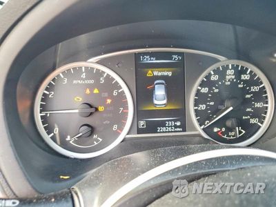 Zdjęcie 9 z 12 samochodu: 2017 NISSAN SENTRA SV VIN:3N1AB7AP2HL696655 - miniatura