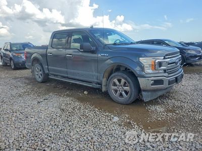 Czwarte zdjęcie samochodu z boku: 2018 FORD F150 SUPERCREW VIN:1FTEW1CP1JFA16256 - miniatura