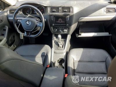 Zdjęcie 8 z 12 samochodu: 2017 VOLKSWAGEN JETTA SE VIN:3VWDB7AJ1HM258741 - miniatura