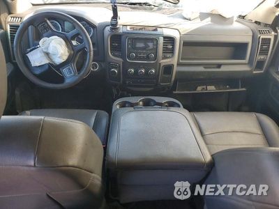Zdjęcie 8 z 13 samochodu: 2019 RAM 1500 CLASSIC TRADESMAN VIN:1C6RR6FG6KS630110 - miniatura