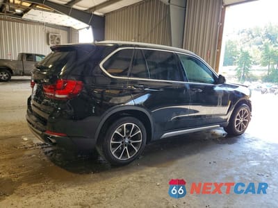 Trzecie zdjęcie samochodu z tyłu: 2017 BMW X5 XDRIVE35I VIN:5UXKR0C32H0X79285 - miniatura