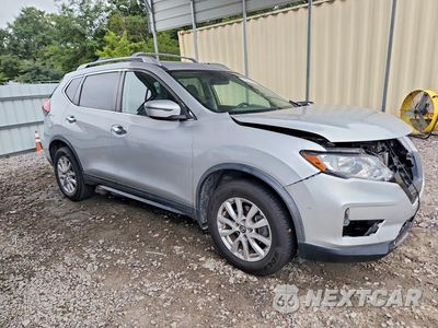 Czwarte zdjęcie samochodu z boku: 2019 NISSAN ROGUE SV VIN:KNMAT2MT4KP549769 - miniatura