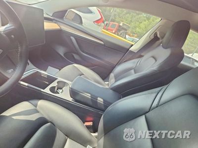 Zdjęcie 8 z 12 samochodu: 2021 TESLA MODEL 3 VIN:5YJ3E1EB1MF974978 - miniatura