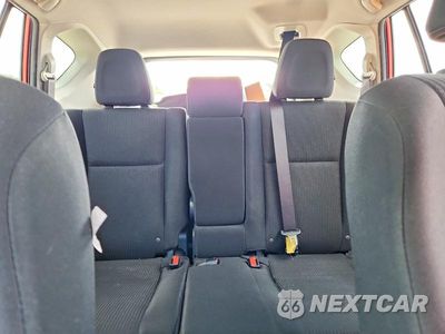Zdjęcie 10 z 14 samochodu: 2017 TOYOTA RAV4 LE VIN:JTMZFREV4HJ117794 - miniatura