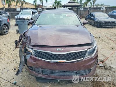 Piąte zdjęcie samochodu w środku: 2017 KIA OPTIMA LX VIN:5XXGT4L30HG151594 - miniatura