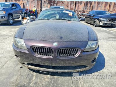 Piąte zdjęcie samochodu w środku: 2003 BMW Z4 2.5 VIN:4USBT334X3LS40380 - miniatura