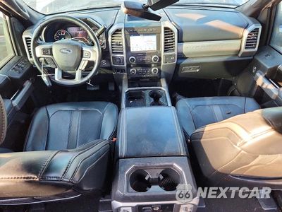 Zdjęcie 8 z 13 samochodu: 2019 FORD F350 SUPER DUTY VIN:1FT8W3DTXKEF12359 - miniatura