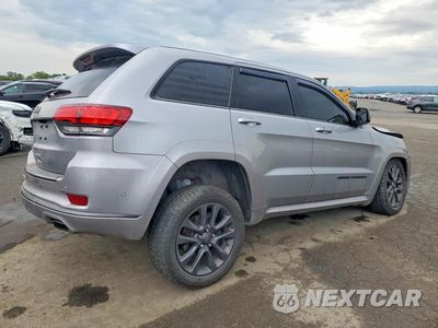 Trzecie zdjęcie samochodu z tyłu: 2018 JEEP GRAND CHEROKEE OVERLAND VIN:1C4RJFCT2JC234346 - miniatura