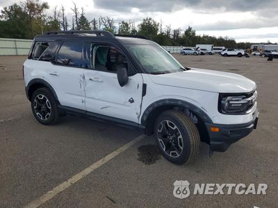 Czwarte zdjęcie samochodu z boku: 2023 FORD BRONCO SPORT OUTER BANKS VIN:3FMCR9C6XPRD37109 - miniatura