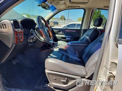 Zdjęcie 7 z 14 samochodu: 2007 GMC ENVOY DENALI VIN:1GKET63M872208693 - miniatura