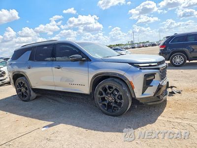 Czwarte zdjęcie samochodu z boku: 2024 CHEVROLET TRAVERSE RS VIN:1GNERLKS9RJ194022 - miniatura