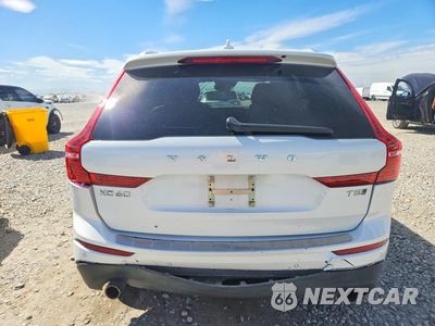 Zdjęcie 6 z 13 samochodu: 2020 VOLVO XC60 T5 MOMENTUM VIN:YV4102RK0L1529898 - miniatura