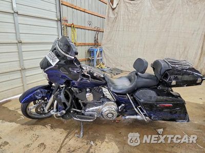 Trzecie zdjęcie samochodu z tyłu: 2016 HARLEY-DAVIDSON FLHXSE CVO STREET GLIDE VIN:1HD1PXN15GB959093 - miniatura