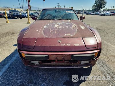 Piąte zdjęcie samochodu w środku: 1984 PORSCHE 944 VIN:WP0AA0942EN451643 - miniatura