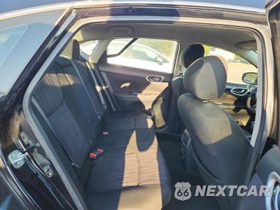 Zdjęcie 10 z 12 samochodu: 2019 NISSAN SENTRA SV VIN:3N1AB7AP4KY394973 - miniatura
