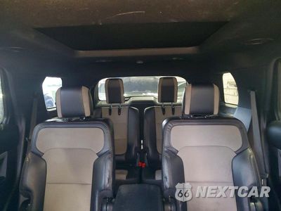 Zdjęcie 10 z 14 samochodu: 2017 FORD EXPLORER XLT VIN:1FM5K8D86HGD64095 - miniatura