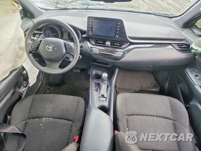 Zdjęcie 8 z 13 samochodu: 2019 TOYOTA C-HR LE VIN:JTNKHMBX9K1039259 - miniatura