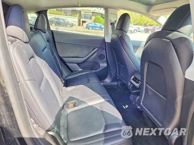 Zdjęcie 10 z 13 samochodu: 2021 TESLA MODEL Y VIN:5YJYGDEE8MF080584 - miniatura