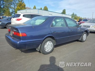 Trzecie zdjęcie samochodu z tyłu: 1997 TOYOTA CAMRY CE VIN:4T1BG22KXVU120740 - miniatura