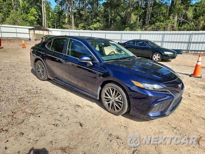 Czwarte zdjęcie samochodu z boku: 2021 TOYOTA CAMRY SE VIN:4T1G11AK5MU602081 - miniatura