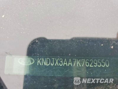 Zdjęcie 13 z 13 samochodu: 2019 KIA SOUL ! VIN:KNDJX3AA7K7629550 - miniatura