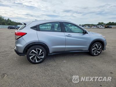 Trzecie zdjęcie samochodu z tyłu: 2020 HONDA HR-V SPORT VIN:3CZRU6H17LM737431 - miniatura