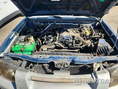 Zdjęcie 11 z 12 samochodu: 2001 NISSAN FRONTIER XE VIN:1N6ED27Y61C371937 - miniatura