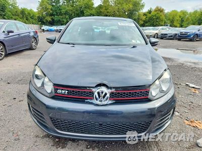 Piąte zdjęcie samochodu w środku: 2011 VOLKSWAGEN GTI VIN:WVWHD7AJXBW213867 - miniatura