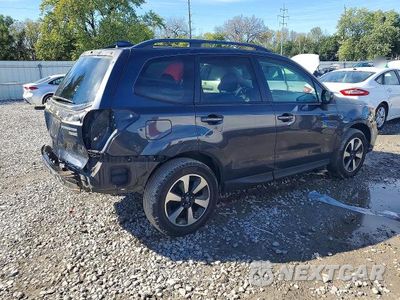 Trzecie zdjęcie samochodu z tyłu: 2017 SUBARU FORESTER 2.5I PREMIUM VIN:JF2SJAEC7HH439757 - miniatura