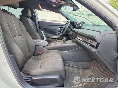 Zdjęcie 7 z 12 samochodu: 2023 HONDA ACCORD HYBRID SPORT VIN:1HGCY2F51PA008442 - miniatura