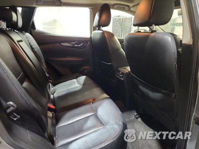 Zdjęcie 11 z 13 samochodu: 2017 NISSAN ROGUE SPORT SL VIN:JN1BJ1CR0HW126828 - miniatura