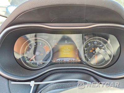 Zdjęcie 9 z 13 samochodu: 2022 JEEP CHEROKEE LATITUDE LUX VIN:1C4PJMMX1ND509122 - miniatura