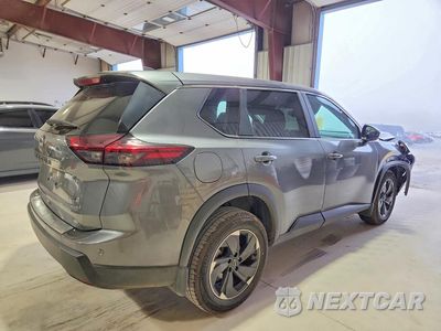 Trzecie zdjęcie samochodu z tyłu: 2026 NISSAN ROGUE SV VIN:5N1BT3BB2TC707552 - miniatura