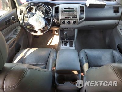 Zdjęcie 8 z 12 samochodu: 2011 TOYOTA TACOMA DOUBLE CAB PRERUNNER VIN:3TMJU4GN8BM124745 - miniatura