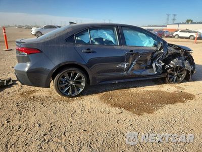 Trzecie zdjęcie samochodu z tyłu: 2026 TOYOTA COROLLA XSE VIN:5YFT4MCE1TP277072 - miniatura