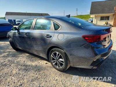 Drugie zdjęcie samochodu z przodu: 2022 KIA FORTE LXS VIN:3KPF24AD7NE435528 - miniatura