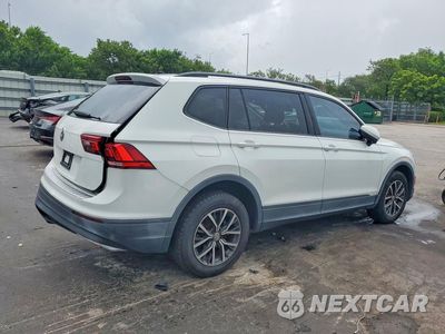Trzecie zdjęcie samochodu z tyłu: 2021 VOLKSWAGEN TIGUAN S VIN:3VV1B7AX9MM155072 - miniatura