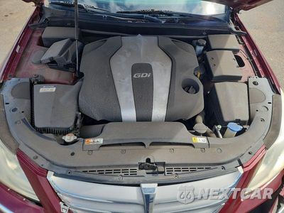 Zdjęcie 11 z 12 samochodu: 2012 HYUNDAI GENESIS 3.8L VIN:KMHGC4DD9CU192845 - miniatura