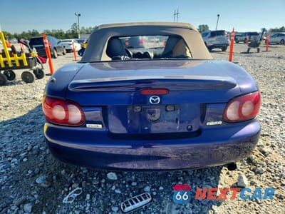 Zdjęcie 6 z 12 samochodu: 2003 MAZDA MX-5 MIATA BASE VIN:JM1NB353130306990 - miniatura
