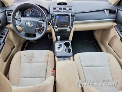Zdjęcie 8 z 12 samochodu: 2012 TOYOTA CAMRY LE VIN:4T1BF1FK5CU045675 - miniatura