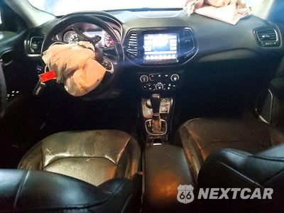 Zdjęcie 8 z 13 samochodu: 2019 JEEP COMPASS LIMITED VIN:3C4NJDCB1KT656902 - miniatura