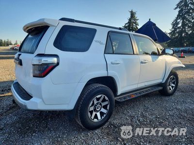 Trzecie zdjęcie samochodu z tyłu: 2022 TOYOTA 4RUNNER TRD OFF-ROAD VIN:JTEPU5JRXN6069159 - miniatura