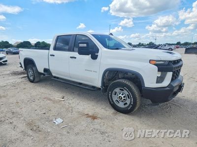 Czwarte zdjęcie samochodu z boku: 2021 CHEVROLET SILVERADO K2500 HEAVY DUTY VIN:1GC1YLEY9MF163603 - miniatura