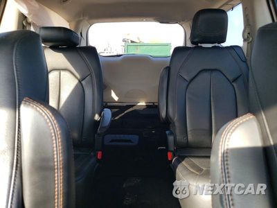 Zdjęcie 10 z 13 samochodu: 2017 CHRYSLER PACIFICA TOURING L PLUS VIN:2C4RC1EG2HR537187 - miniatura