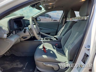 Zdjęcie 7 z 12 samochodu: 2025 HYUNDAI ELANTRA SEL SPORT VIN:KMHLM4DG4SU056899 - miniatura