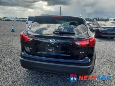 Zdjęcie 6 z 13 samochodu: 2019 NISSAN ROGUE SPORT SV VIN:JN1BJ1CP8KW227105 - miniatura