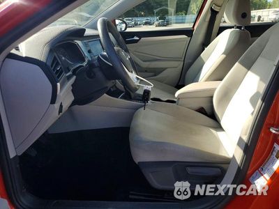 Zdjęcie 7 z 12 samochodu: 2019 VOLKSWAGEN JETTA S VIN:3VWN57BU8KM183628 - miniatura