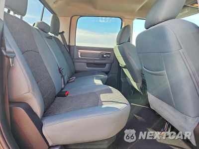 Zdjęcie 10 z 12 samochodu: 2018 RAM 1500 SLT VIN:3C6RR7LG5JG203369 - miniatura
